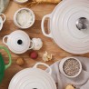 Cocotte de hierro fundido, 20 cm, color merengue - Le Creuset